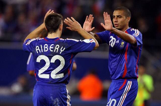 David Trezeguet (re.) und Franck Ribery (beide Frankreich) - Torjubel - xiTA (pan16658) Fußball Länderspiel Herren EM Qualifikation 2006, Nationalteam, Nationaltrikot Gruppe Sochaux Freude, Fußball Länderspiel Herren EM Qualifikation 2006, Nationalteam, Nationaltrikot Gruppe Sochaux Freude,  