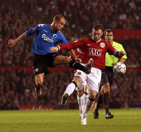 Wayne Rooney (Manchester United, re.) gegen Hjalte Nörregaard (FC Kopenhagen) -  Fußball EC 1 Herren Champions League 2006 2007, Manchester United - FC Kopenhagen, ManU Gruppe Manchester Dynamik, Fußball EC 1 Herren Champions League 2006 2007, Manchester United - FC Kopenhagen, ManU Gruppe Manchester Dynamik,