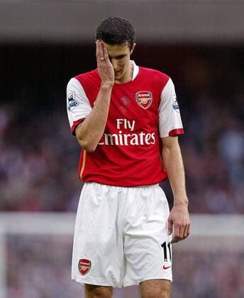 Robin van Persie (Arsenal) fassungslos - EDITORIAL USE ONLY. No use with unauthorised audio, video, data, fixture lists, club league logos or live services. Online in-match use limited to 120 images, no video emulation. No use in betting, games or single club league player publications. Fußball Herren English Premier League 2006 2007, 1. Englische Liga, Arsenal FC London Einzelbild London Enttäuschung, Fußball Herren English Premier League 2006 2007, 1. Englische Liga, Arsenal FC London Einzelbild London Enttäuschung,