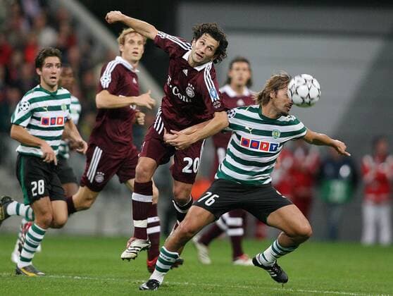 Carlos Parades (Sporting Lissabon, re.) gegen Hasan Salihamidzic (Bayern) Fußball EC 1 Herren Champions League 2006 2007, FC Bayern München - Sporting Lissabon 0:0 Gruppe München Dynamik, Fußball EC 1 Herren Champions League 2006 2007, FC Bayern München - Sporting Lissabon 0:0 Gruppe München Dynamik,