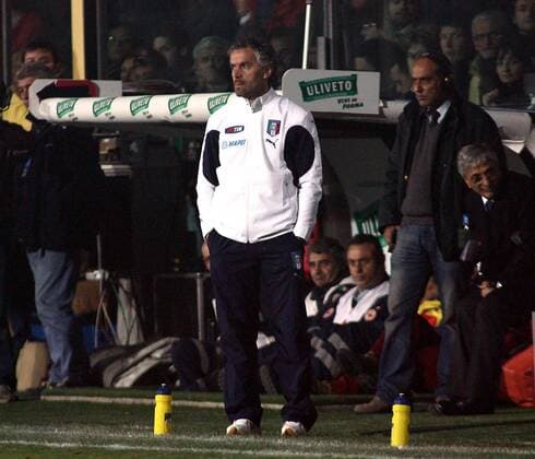 Nationaltrainer Roberto Donadoni (Italien) -  Fußball Länderspiel Herren Freundschaftsspiel 2006, Test, Testspiel, Nationalteam, Einzelbild Bergamo Fußball Länderspiel Herren Freundschaftsspiel 2006, Test, Testspiel, Nationalteam, Einzelbild Bergamo