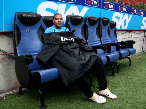 Adriano (Inter) nimmt auf der Bank Platz -  Fußball Herren Serie A 2006 2007, 1. Italienische Liga, FC Internazionale Mailand Einzelbild Mailand Fußball Herren Serie A 2006 2007, 1. Italienische Liga, FC Internazionale Mailand Einzelbild Mailand
