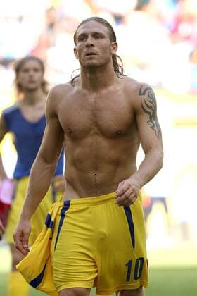 Andriy Voronin (Ukraine) - enttäuschter Abgang Fußball WM Herren WM 2006, Länderspiel, Nationalteam, Gruppe H Einzelbild Leipzig Enttäuschung, Sinnlichkeit Fußball WM Herren WM 2006, Länderspiel, Nationalteam, Gruppe H Einzelbild Leipzig Enttäuschung, Sinnlichkeit