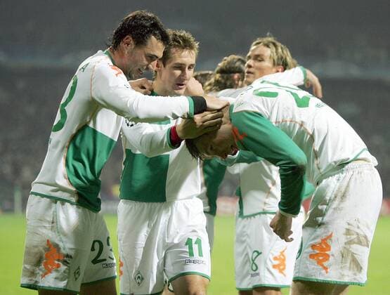 Torjubel Bremen, v.li.: Hugo Almeida, Miroslav Klose und Per Mertesacker Fußball EC 1 Herren Champions League 2006 2007, SV Werder Bremen Gruppe Bremen Freude, Fußball EC 1 Herren Champions League 2006 2007, SV Werder Bremen Gruppe Bremen Freude,