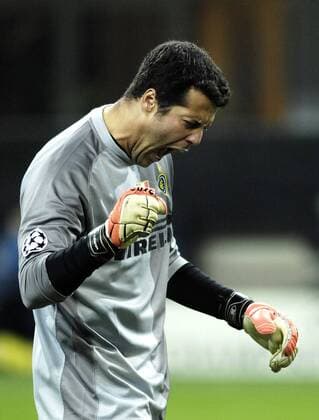 Torwart Julio Cesar (Inter) jubelt Fußball EC 1 Herren Champions League 2006 2007, FC Internazionale Mailand Einzelbild Mailand Freude, Begeisterung, Fußball EC 1 Herren Champions League 2006 2007, FC Internazionale Mailand Einzelbild Mailand Freude, Begeisterung,