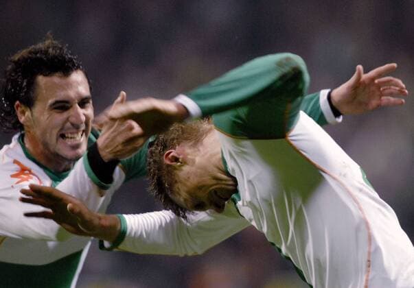 Per Mertesacker (re.) und Hugo Almeida (beide Bremen) - Torjubel Fußball EC 1 Herren Champions League 2006 2007, SV Werder Bremen Gruppe Bremen Freude, Begeisterung Fußball EC 1 Herren Champions League 2006 2007, SV Werder Bremen Gruppe Bremen Freude, Begeisterung