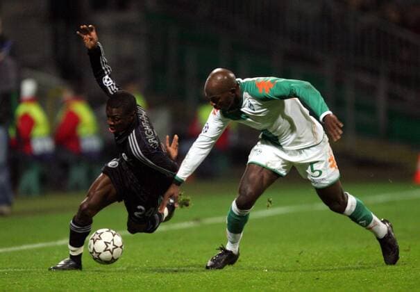 Shaun Wright Phillips (Chelsea, li.) gegen Pierre Wome (Bremen) Fußball EC 1 Herren Champions League 2006 2007, SV Werder Bremen - Chelsea FC London 1:0 Gruppe Bremen Dynamik, Fußball EC 1 Herren Champions League 2006 2007, SV Werder Bremen - Chelsea FC London 1:0 Gruppe Bremen Dynamik,