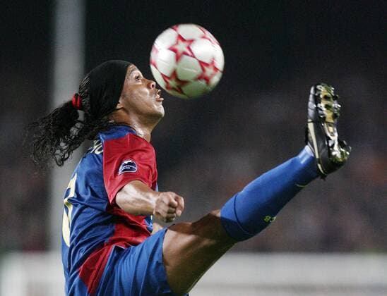 Ronaldinho (FC Barcelona) am Ball Fußball EC 1 Herren Champions League 2006 2007, FC Barcelona, Barca, Vdig Einzelbild Barcelona Dynamik, Fußball EC 1 Herren Champions League 2006 2007, FC Barcelona, Barca, Vdig Einzelbild Barcelona Dynamik,