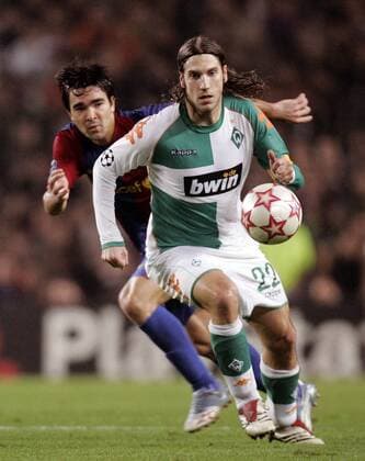 Torsten Frings (Bremen, re.) gegen Deco (FC Barcelona) Fußball EC 1 Herren Champions League 2006 2007, FC Barcelona - SV Werder Bremen 2:0, Barca Gruppe Barcelona Dynamik, Fußball EC 1 Herren Champions League 2006 2007, FC Barcelona - SV Werder Bremen 2:0, Barca Gruppe Barcelona Dynamik,