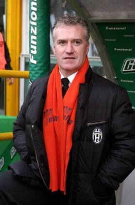 Trainer Didier Deschamps (Juventus) nachdenklich -  Fußball Herren Serie B 2006 2007, 2. Italienische Liga, Juventus Turin, Juve Einzelbild Turin Nachdenklichkeit, Fußball Herren Serie B 2006 2007, 2. Italienische Liga, Juventus Turin, Juve Einzelbild Turin Nachdenklichkeit,