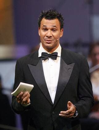 Ruud Gullit (Niederlande) moderiert die FIFA World Player Gala 2006-  Fußball Herren Wahl zum Weltfußballer des Jahres 2006, FIFA World Player Gala, Award, Awards Einzelbild Zürich Fußball Herren Wahl zum Weltfußballer des Jahres 2006, FIFA World Player Gala, Award, Awards Einzelbild Zürich