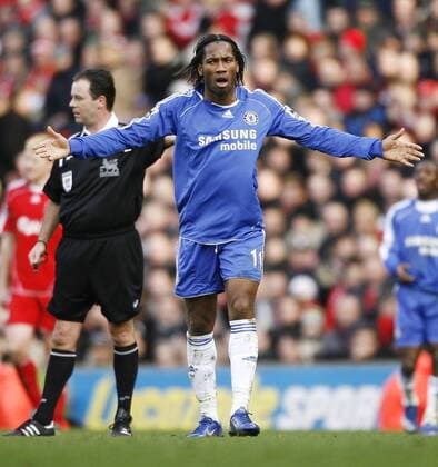 Didier Drogba (Chelsea) ratlos - EDITORIAL USE ONLY. No use with unauthorised audio, video, data, fixture lists, club league logos or live services. Online in-match use limited to 120 images, no video emulation. No use in betting, games or single club league player publications. Fußball Herren English Premier League 2006 2007, 1. Englische Liga, Chelsea FC London Einzelbild Liverpool Fußball Herren English Premier League 2006 2007, 1. Englische Liga, Chelsea FC London Einzelbild Liverpool