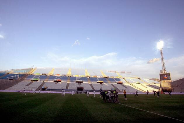 Fußball, Stadiongeschichte Olympique Marseille Wegen einer Platzsperre tritt Marseille im Stade Velodrome unter Ausschluß der Öffentlichkeit an -  (pan18379) Fußball Herren Ligue 1 2006 2007, 1. Französische Liga, Olympique de Marseille, OM Totale Stade Velodrome Marseille Leere Fußball Herren Ligue 1 2006 2007, 1. Französische Liga, Olympique de Marseille, OM Totale Stade Velodrome Marseille Leere  