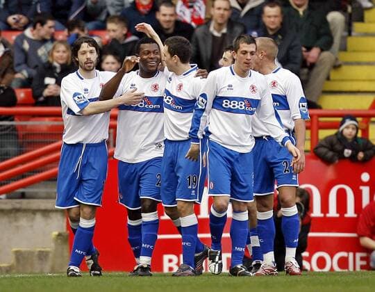 Torjubel Middlesbrough - Torschütze Yakubu Ayegbeni (2.v.li.) läßt sich feiern - EDITORIAL USE ONLY. No use with unauthorised audio, video, data, fixture lists, club league logos or live services. Online in-match use limited to 120 images, no video emulation. No use in betting, games or single club league player publications. Fußball Herren English FA Cup 2006 2007, Englischer Pokal, Pokalspiel, Middlesbrough FC Gruppe Bristol Freude, Fußball Herren English FA Cup 2006 2007, Englischer Pokal, Pokalspiel, Middlesbrough FC Gruppe Bristol Freude,
