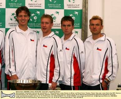 Daviscupteam Tschechien während der Auslosung, v.li.: Tomas Berdych, Lukas Dlouhy, Ivo Minar und Pavel Vizner Tennis Herren Davis Cup 2007, Daviscup, Pressekonferenz, PK, Pressetermin, Auslosung, auslosen, Ziehung, ziehen Gruppe Ostrava Ostrau Tennis Herren Davis Cup 2007, Daviscup, Pressekonferenz, PK, Pressetermin, Auslosung, auslosen, Ziehung, ziehen Gruppe Ostrava Ostrau