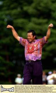 Masashi Ozaki (Japan) - Siegesjubel -  (aflo0008) Golf Herren Japan Open Golf Championship 1994 Einzelbild Aufnahmedatum geschätzt Mie Freude, Golf Herren Japan Open Golf Championship 1994 Einzelbild Aufnahmedatum geschätzt Mie Freude,