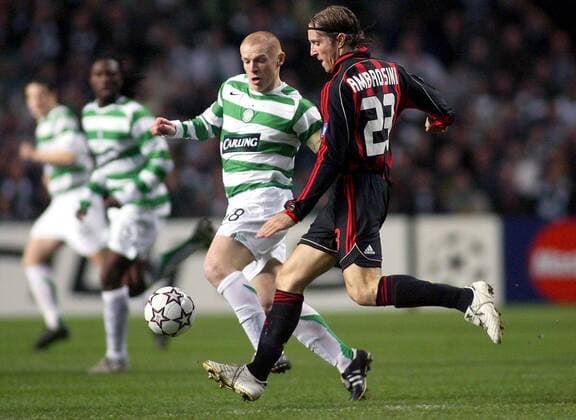 Massimo Amrosini (AC Mailand, re.) gegen Neil Lennon (Celtic Glasgow) -  Fußball EC 1 Herren Champions League 2006 2007, Celtic Glasgow - Milan Gruppe Glasgow Dynamik, Fußball EC 1 Herren Champions League 2006 2007, Celtic Glasgow - Milan Gruppe Glasgow Dynamik,