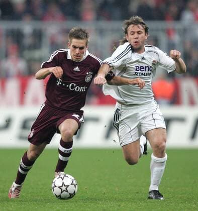 Philipp Lahm (Bayern, li.) gegen Antonio Cassano (Real Madrid) Fußball EC 1 Herren Champions League 2006 2007, FC Bayern München - Real Madrid CF 2:1 Gruppe München Dynamik, Fußball EC 1 Herren Champions League 2006 2007, FC Bayern München - Real Madrid CF 2:1 Gruppe München Dynamik,