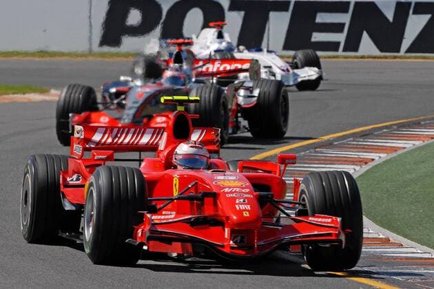 Kimi Räikkönen (Finnland Ferrari) in seinem Boliden - Motorsport Grand Prix Herren Großer Preis von Australien 2007, Formel 1 Weltmeisterschaft, F1, F, GP, WM Einzelbild Melbourne Motorsport Grand Prix Herren Großer Preis von Australien 2007, Formel 1 Weltmeisterschaft, F1, F, GP, WM Einzelbild Melbourne