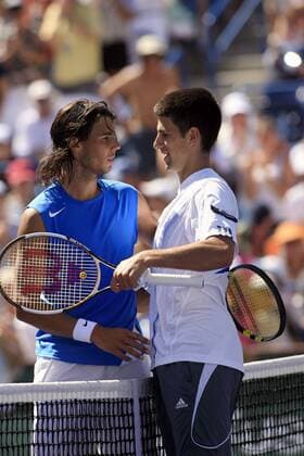 Novak Djokovic (Serbien, re.) gratuliert Rafael Nadal (Spanien) zum Turniersieg bei den Pacific Life Open - (Icon740073162) Tennis Herren Pacific Life Open 2007, ATP Tour, Finale, Endspiel Gruppe Indian Wells Tennis Herren Pacific Life Open 2007, ATP Tour, Finale, Endspiel Gruppe Indian Wells EDITORIAL USE ONLY