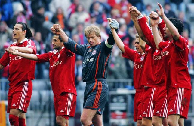 Schlußjubel Bayern, v.li.: Daniel van Buyten, Hasan Salihamidzic und Torwart Oliver Kahn Fußball 1. BL Herren Saison 2006 2007, FC Bayern München Gruppe München Begeisterung, Freude, Fußball 1. BL Herren Saison 2006 2007, FC Bayern München Gruppe München Begeisterung, Freude,