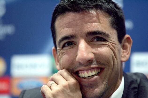 Roy Makaay (Bayern) während der Pressekonferenz - Fußball EC 1 Herren Champions League 2006 2007, FC Bayern München, Pressekonferenz, Pressetermin Porträt Mailand Fußball EC 1 Herren Champions League 2006 2007, FC Bayern München, Pressekonferenz, Pressetermin Porträt Mailand