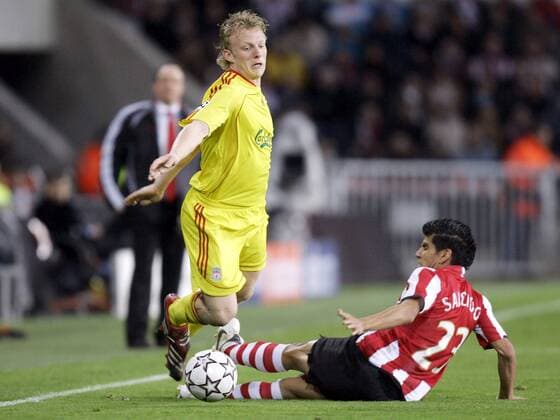 Dirk Kuyt (Liverpool, li.) gegen Carlos Salcido (Eindhoven) -  Fußball EC 1 Herren Champions League 2006 2007, PSV Eindhoven - FC Liverpool 0:3 Gruppe Eindhoven Dynamik, Fußball EC 1 Herren Champions League 2006 2007, PSV Eindhoven - FC Liverpool 0:3 Gruppe Eindhoven Dynamik,