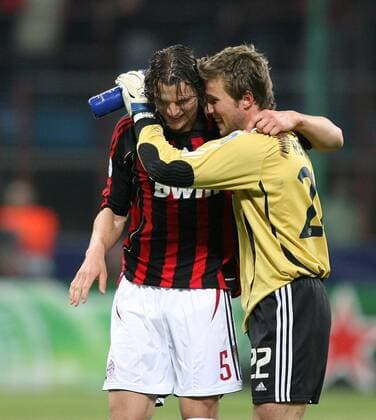 Daniel van Buyten und Torwart Michael Rensing (beide Bayern) - Schlussjubel -  Fußball EC 1 Herren Champions League 2006 2007, AC Mailand - FC Bayern München 2:2 Milan Gruppe Mailand Harmonie Freude, Fußball EC 1 Herren Champions League 2006 2007, AC Mailand - FC Bayern München 2:2 Milan Gruppe Mailand Harmonie Freude,