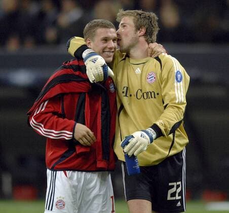 Torwart Michael Rensing (re.) und Lukas Podolski (beide Bayern) - Schlussjubel Fußball EC 1 Herren Champions League 2006 2007, FC Bayern München Gruppe Mailand Harmonie Freude, Fußball EC 1 Herren Champions League 2006 2007, FC Bayern München Gruppe Mailand Harmonie Freude,