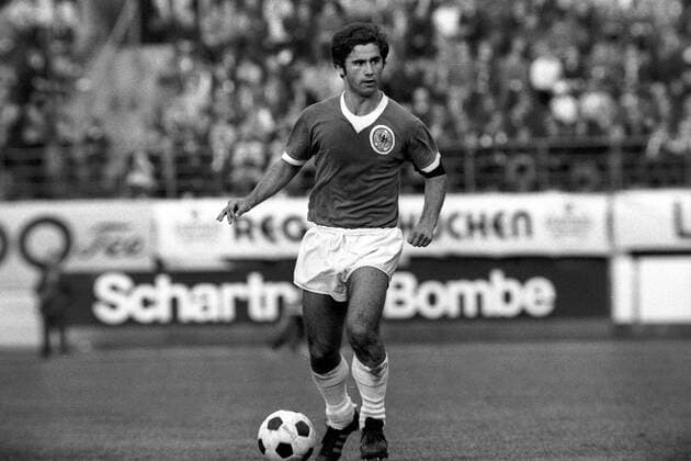 Gerd Müller (BR Deutschland) am Ball Fußball Länderspiel Herren Freundschaftsspiel 1969, Test, Testspiel, Nationalmannschaft, Nationaltrikot, BRD, Vneg, Vsw Einzelbild Wien Dynamik, Fußball Länderspiel Herren Freundschaftsspiel 1969, Test, Testspiel, Nationalmannschaft, Nationaltrikot, BRD, Vneg, Vsw Einzelbild Wien Dynamik,