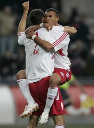 Johan Vonlanthen (re.) und Vratislav Lokvenc (beide Salzburg) - Torjubel -  Fußball Herren Tmobile Bundesliga 2006 2007, 1. Österreichische Liga, SV Red Bull Salzburg, RedBull Gruppe Salzburg Freude, Fußball Herren Tmobile Bundesliga 2006 2007, 1. Österreichische Liga, SV Red Bull Salzburg, RedBull Gruppe Salzburg Freude,