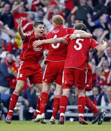 Torjubel Liverpool, u.a. Steven Gerrard (li.) - EDITORIAL USE ONLY. No use with unauthorised audio, video, data, fixture lists, club league logos or live services. Online in-match use limited to 120 images, no video emulation. No use in betting, games or single club league player publications. Fußball EC 1 Herren Champions League 2006 2007, FC Liverpool Gruppe Liverpool Freude, Begeisterung, Fußball EC 1 Herren Champions League 2006 2007, FC Liverpool Gruppe Liverpool Freude, Begeisterung,