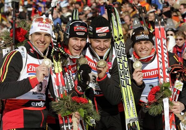 Siegerehrung WM 2007 in Antholz, v.li.: Ricco Groß, Michael Rösch, Sven Fischer und Michael Greis (alle Deutschland) holen Staffel Bronze über die 4x7,5 km Biathlon Herren WM 2007, Staffelrennen, 4 x 7,5 km, 7,5km, Kilometer Gruppe Antholz Freude, Biathlon Herren WM 2007, Staffelrennen, 4 x 7,5 km, 7,5km, Kilometer Gruppe Antholz Freude,