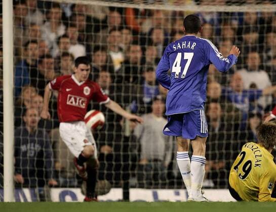 Kieran Lee (Manchester United, li.) klärt die Chance von Ben Sahar (Chelsea) auf der Linie -  Fußball Herren English Premier League 2006 2007, 1. Englische Liga, Chelsea FC London - Manchester United 0:0, ManU Gruppe London Abwehr Spannung Fußball Herren English Premier League 2006 2007, 1. Englische Liga, Chelsea FC London - Manchester United 0:0, ManU Gruppe London Abwehr Spannung