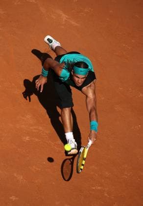 Rafael Nadal (Spanien) - Notschlag Tennis Herren Internazionali BNL d Italia 2007, ATP Masters Series, Tour, dItalia, Finale, Endspiel Einzelbild Rom Dynamik, Tennis Herren Internazionali BNL d Italia 2007, ATP Masters Series, Tour, dItalia, Finale, Endspiel Einzelbild Rom Dynamik,
