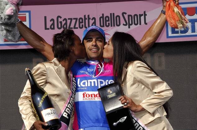 Danilo Napolitano (Italien Lampre) gewinnt die 9. Etappe der Giro d Italia 2007 -  Radsport Herren Giro d Italia 2007, dItalia, Straßenradsport, Straße, Rad, ProTour Gruppe 9.Etappe: Reggio Nell Emilia - Lido di Camaiore Freude, Radsport Herren Giro d Italia 2007, dItalia, Straßenradsport, Straße, Rad, ProTour Gruppe 9.Etappe: Reggio Nell Emilia - Lido di Camaiore Freude,