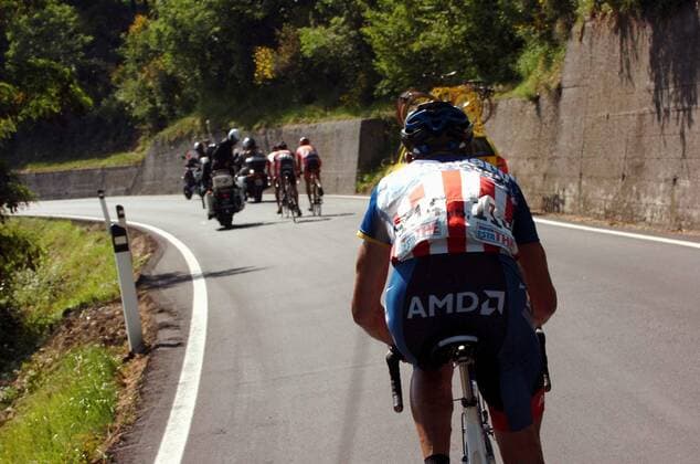 George Hincapie (USA Discovery Channel) muss abreißen lassen -  Radsport Herren Giro d Italia 2007, dItalia, ProTour, Straßenradsport, Straße, Rad Gruppe Signora Della Guardia 10. Etappe: Lido di Camaiore - Santuario Nostra Radsport Herren Giro d Italia 2007, dItalia, ProTour, Straßenradsport, Straße, Rad Gruppe Signora Della Guardia 10. Etappe: Lido di Camaiore - Santuario Nostra