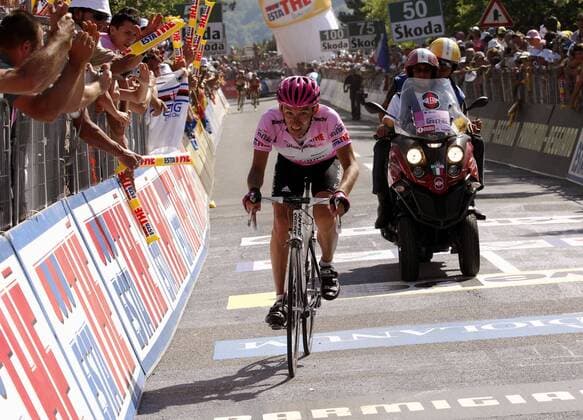 Marco Pinotti (Italien T Mobile) - Zielankunft -  Radsport Herren Giro d Italia 2007, dItalia, ProTour, Straßenradsport, Straße, Rad Gruppe Signora Della Guardia 10. Etappe: Lido di Camaiore - Santuario Nostra Radsport Herren Giro d Italia 2007, dItalia, ProTour, Straßenradsport, Straße, Rad Gruppe Signora Della Guardia 10. Etappe: Lido di Camaiore - Santuario Nostra