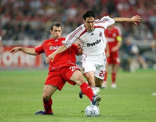Kaka (AC Mailand, re.) gegen Javier Mascherano (Liverpool) - Fußball EC 1 Herren Champions League 2006 2007, Finale, Endspiel, Milan- FC Liverpool Gruppe Olympiastadion, Olympic Stadium Athen Dynamik, Fußball EC 1 Herren Champions League 2006 2007, Finale, Endspiel, Milan- FC Liverpool Gruppe Olympiastadion, Olympic Stadium Athen Dynamik,
