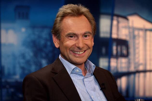 ZDF Sportchef Dieter Gruschwitz (Deutschland) zu Gast in der Talkshow Maybrit Illner Leichtathletik Herren Maybrit Ilner 2007, Sendung, Fernsehsendung, Talksendung, Talkshow, Talk Show, Studiogäste, Vdig Porträt Berlin Leichtathletik Herren Maybrit Ilner 2007, Sendung, Fernsehsendung, Talksendung, Talkshow, Talk Show, Studiogäste, Vdig Porträt Berlin