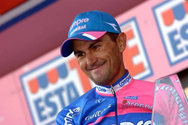 Marzio Bruseghin (Italien Lampre Fondital) hat das Bergzeitfahren gewonnen -  Radsport Herren 90. Giro dItalia 2007, d Italia, ProTour, Straßenradsport, Straße, Rad, Zeitfahren, Bergzeitfahren Porträt 13. Etappe: Biella - Santuario di Oropa Freude, Radsport Herren 90. Giro dItalia 2007, d Italia, ProTour, Straßenradsport, Straße, Rad, Zeitfahren, Bergzeitfahren Porträt 13. Etappe: Biella - Santuario di Oropa Freude,
