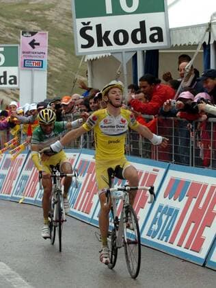 Riccardo Ricco (re.) gewinnt die 15. Etappe des Giro d Italia 2007 von Trento nach Tre Cime di Lavaredo vor Leonardo Piepoli (beide Italien beide Saunier Duval Prodir) -  Radsport Herren Giro d Italia 2007, dItalia, ProTour, Straßenradsport, Straße, Rad Gruppe 15. Etappe: Trento - Tre Cime di Lavaredo Glück, Freude, Begeisterung, Radsport Herren Giro d Italia 2007, dItalia, ProTour, Straßenradsport, Straße, Rad Gruppe 15. Etappe: Trento - Tre Cime di Lavaredo Glück, Freude, Begeisterung,