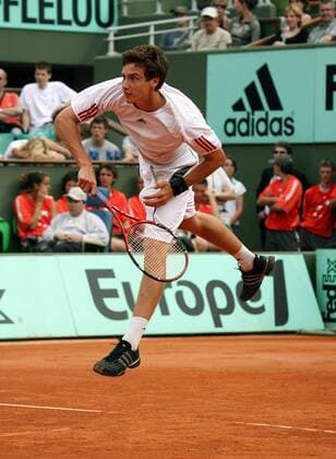 Ernests Gulbis (Lettland) Tennis Herren French Open 2007, ATP Tour, Grand Slam Einzelbild Roland Garros Paris Dynamik, Tennis Herren French Open 2007, ATP Tour, Grand Slam Einzelbild Roland Garros Paris Dynamik,