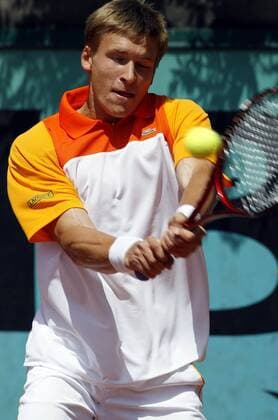 Alexandre Sidorenko (Rußland) -  (pan20475) Tennis Herren French Open 2007, ATP Tour, Grand Slam Einzelbild Roland Garros Paris Dynamik, Tennis Herren French Open 2007, ATP Tour, Grand Slam Einzelbild Roland Garros Paris Dynamik,  