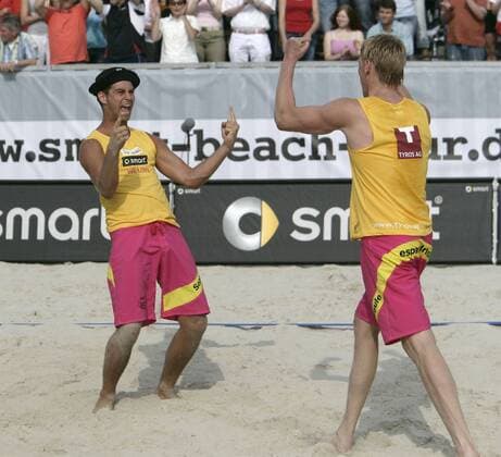 Sebastian Prüsener (li.) und Jan Günther (Deutschland) jubeln Beachvolleyball Herren Smart Beach Tour Dresden 2007 Gruppe Dresden Freude, Begeisterung, Beachvolleyball Herren Smart Beach Tour Dresden 2007 Gruppe Dresden Freude, Begeisterung,