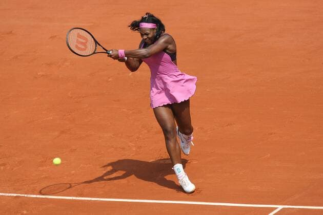 Serena Williams (USA) Tennis Damen French Open 2007, Grand Slam, WTA Tour, Sand, Sandplatz, Sandplatztennis, Sandplatzturnier Einzelbild Roland Garros Paris Dynamik, Tennis Damen French Open 2007, Grand Slam, WTA Tour, Sand, Sandplatz, Sandplatztennis, Sandplatzturnier Einzelbild Roland Garros Paris Dynamik,