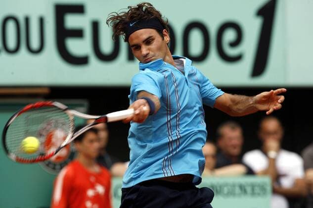 Roger Federer (Schweiz) - Vorhand -  (pan20644) Tennis Herren French Open 2007, Grand Slam, ATP Tour, Halbfinale Einzelbild Roland Garros Paris Dynamik, Tennis Herren French Open 2007, Grand Slam, ATP Tour, Halbfinale Einzelbild Roland Garros Paris Dynamik,  