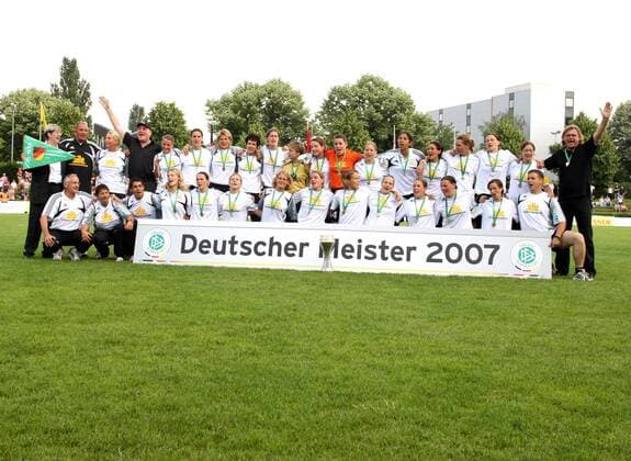 FFC Frankfurt - Deutscher Meister 2007 Fußball 1. BL Damen Saison 2006 2007, 1. FFC Frankfurt, Frauen, Frauenfußball Totale Frankfurt M. Freude, Fußball 1. BL Damen Saison 2006 2007, 1. FFC Frankfurt, Frauen, Frauenfußball Totale Frankfurt M. Freude,