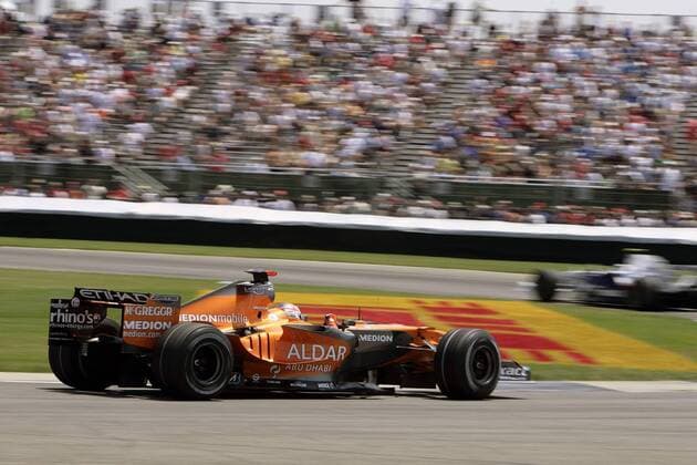 Adrian Sutil (Deutschland Spyker) in seinem Boliden Motorsport Grand Prix Herren Großer Preis der USA 2007, Formel 1 Weltmeisterschaft, F1, F, GP, WM Einzelbild Indianapolis Motorsport Grand Prix Herren Großer Preis der USA 2007, Formel 1 Weltmeisterschaft, F1, F, GP, WM Einzelbild Indianapolis