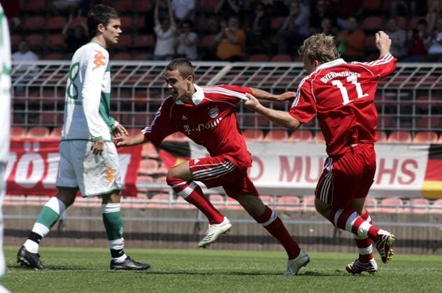 Dominik Rohracker (Mitte) und Stefan Riess (beide Bayern U 19, re.) - Torjubel Fußball Herren A Junioren Bundesliga 2006 2007, Jugend, U19, U 19 FC Gruppe München Freude, Enttäuschung, Fußball Herren A Junioren Bundesliga 2006 2007, Jugend, U19, U 19 FC Gruppe München Freude, Enttäuschung,